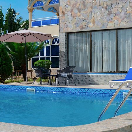 Hotel Ganiela Kpalime Экстерьер фото