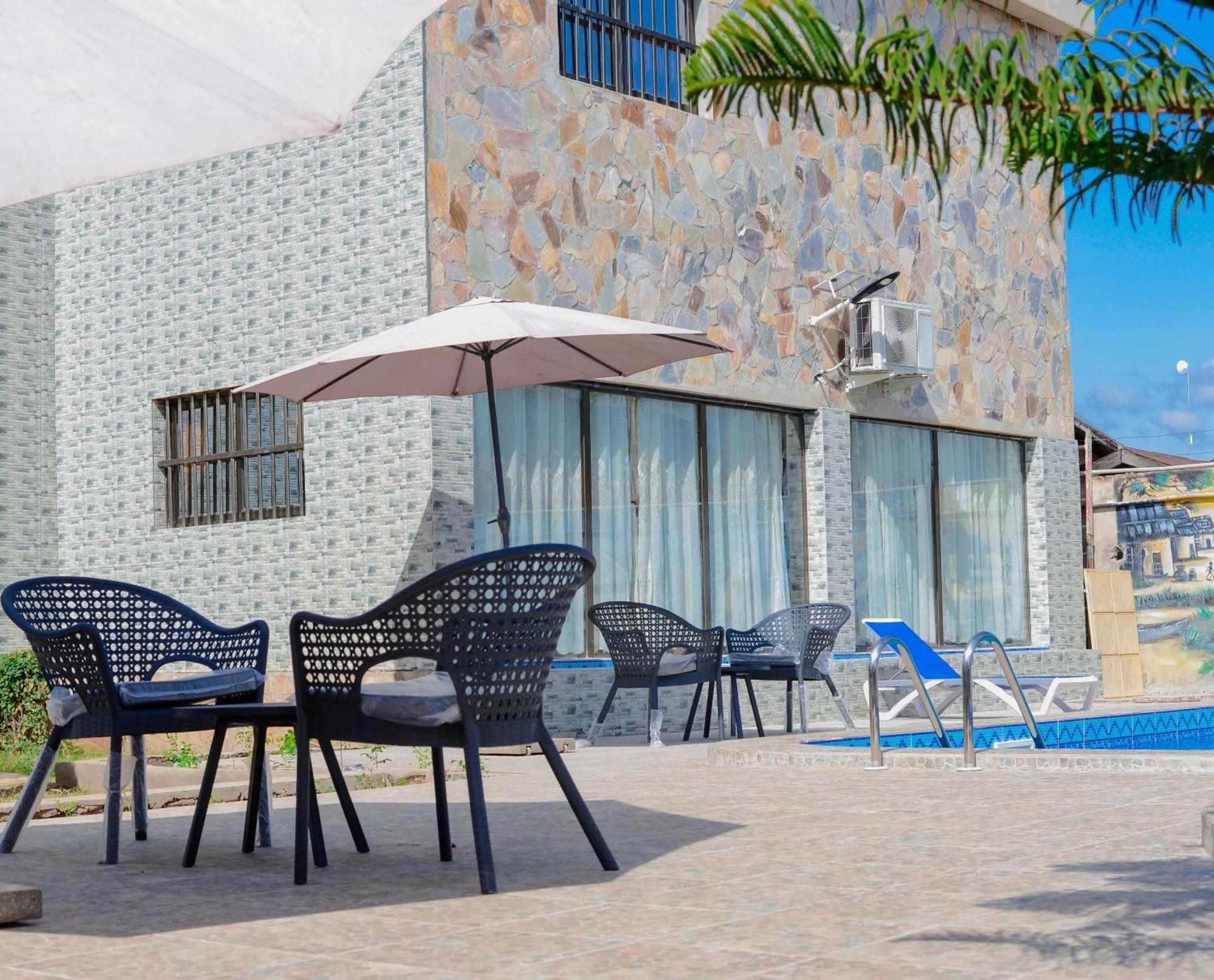 Hotel Ganiela Kpalime Экстерьер фото
